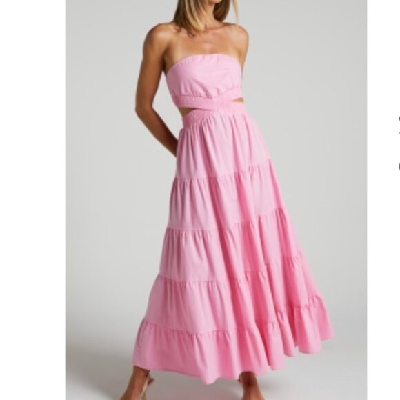 Showpo. Dresses & Skirts - NWT - Showpo - Xiomara Maxi Dress - Strapless Cut Out Tiered Dress - Size 6 (M)